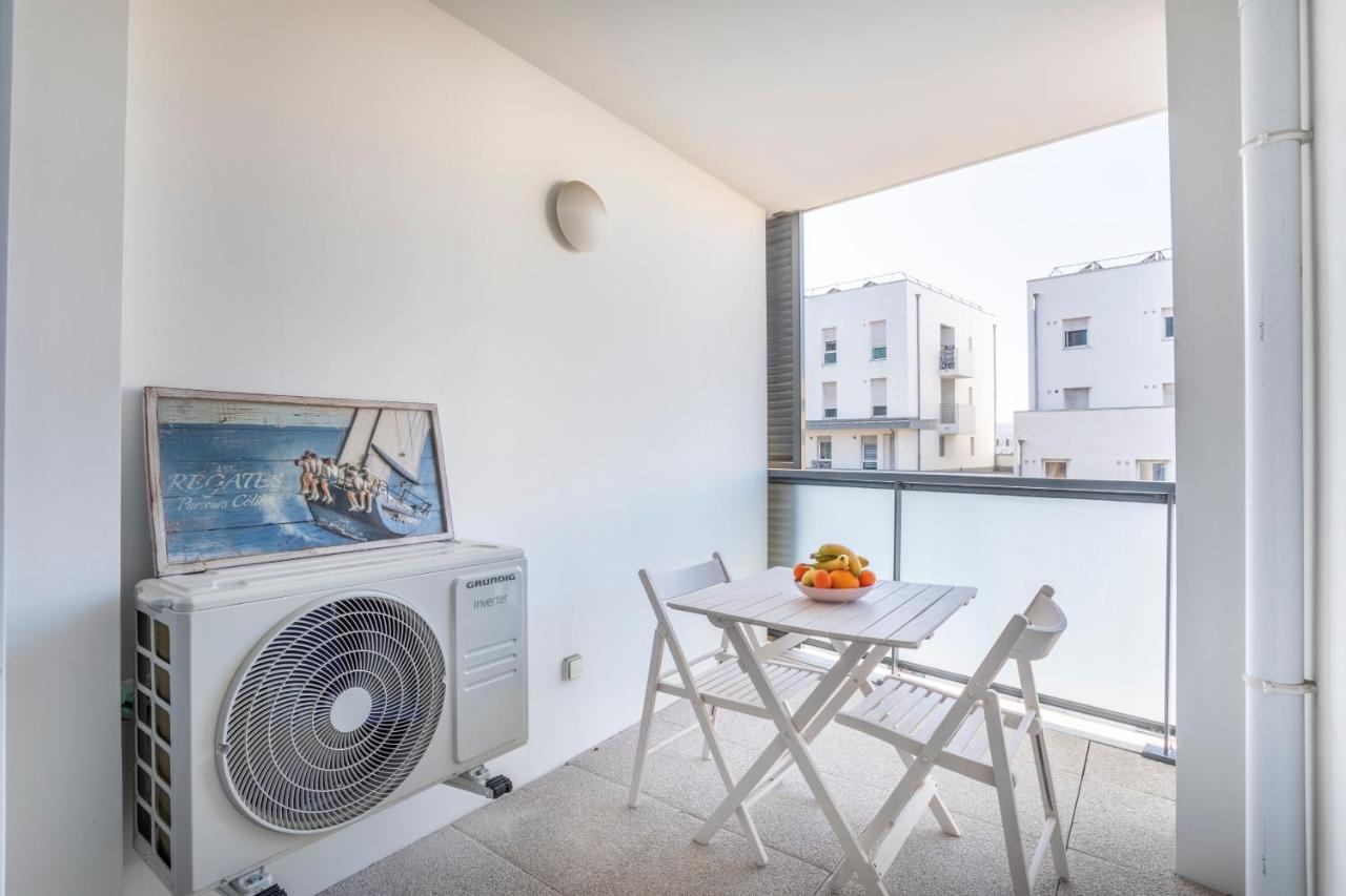 New Joliette Comfortable Well Located With Private Parking *